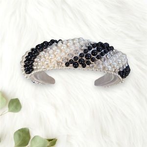 089 - Beaded Black & Pearl Headband